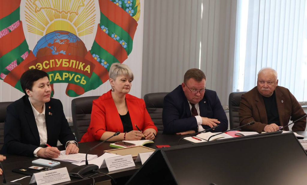 photo_5299042182528440063_y (1).jpg